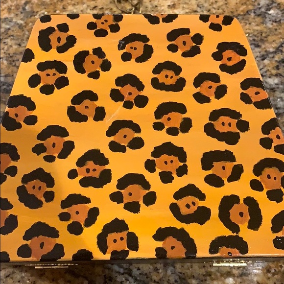 Handpainted clutch by famous artist from Italy - Picture 2 of 4